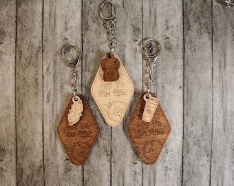 Off to the Gym Keychain, Gym Keychain, Wooden Keychain, Fitness Gift, Fitness Influencer, Maple Keychain, Gym buddy