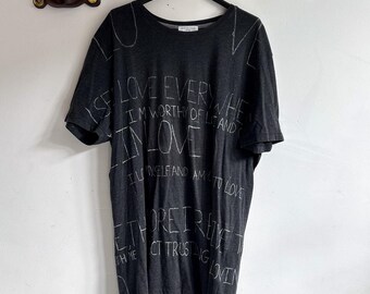 "Handbemaltes ""Love Affirmation"" T-Shirt: Spirituelle Kleidung (Größe XXL)"