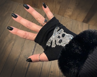 Gants de crâne pour dames Bling Fingerless - Gants de sorcière - Gants pour dames Goth Witchy Fashion fausse fourrure