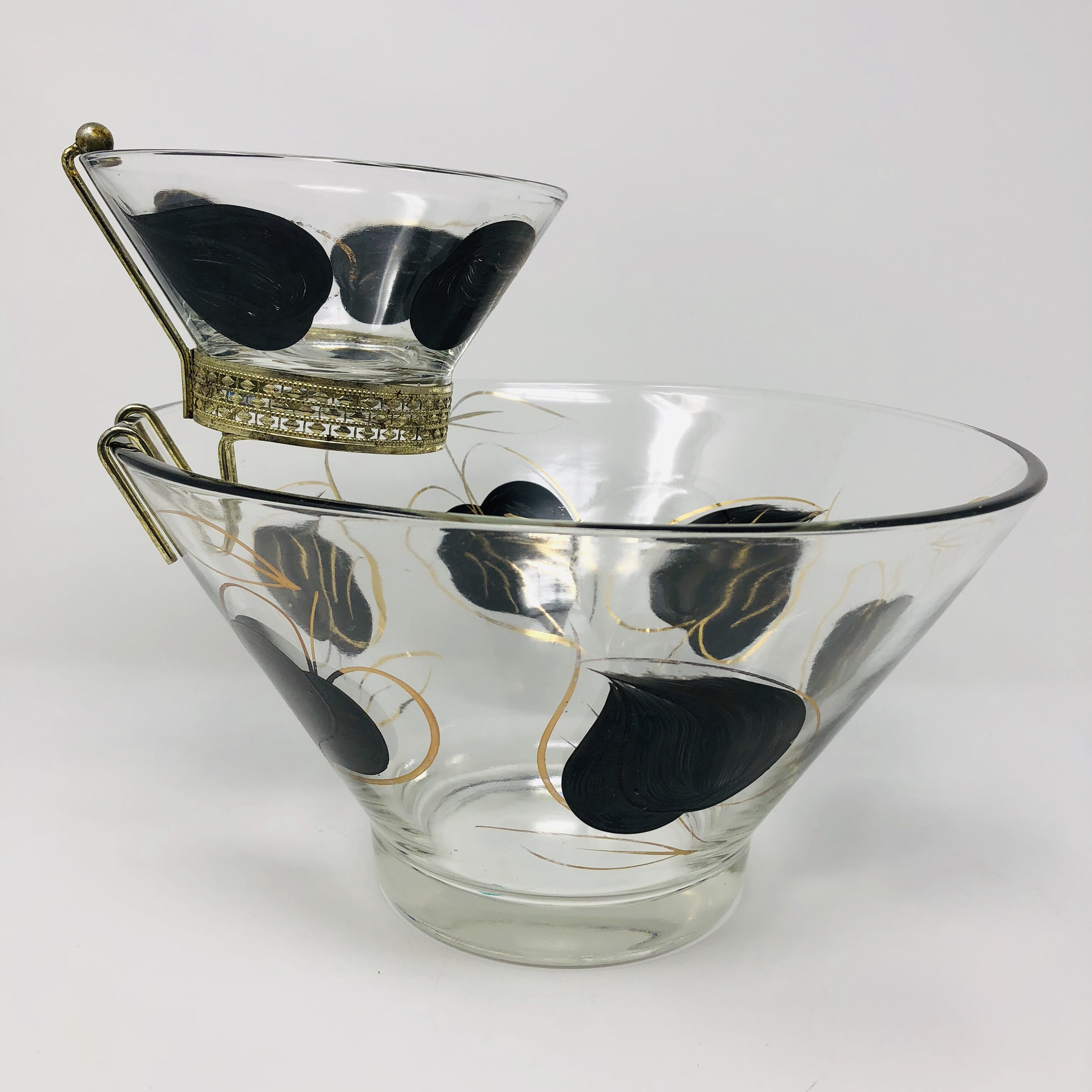 Antique chip hotsell and dip bowl