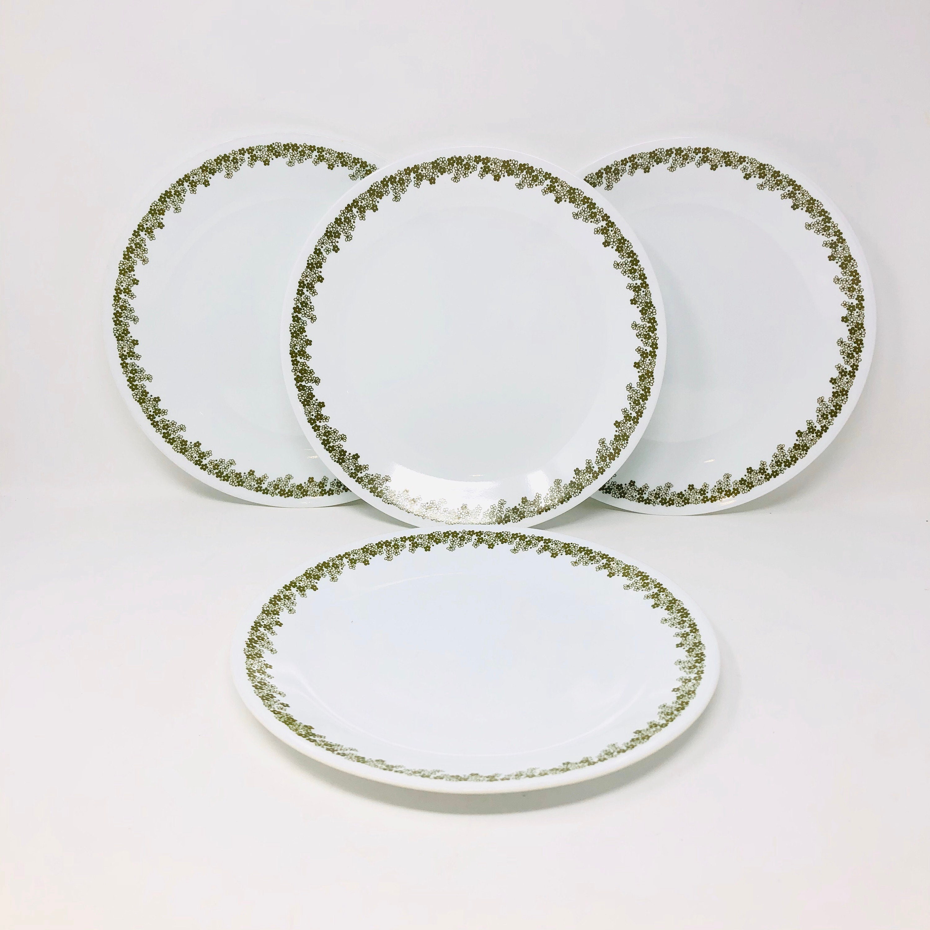 Corelle Vintage 1970's Spring Blossom Crazy Daisy 5 Piece Setting Dinnerware in Mint Condition