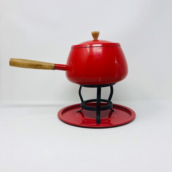 How To Use A Vintage Fondue Pot Vintage Render