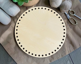 30cm Crochet Basket Base – Three Little Cubs Compatible – 44 Holes – 10mm Holes – Birch Wood Crochet Base