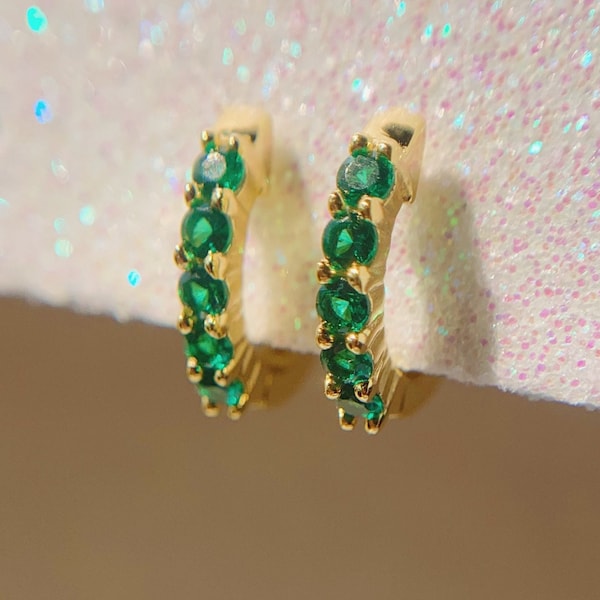 Emerald Paved Huggie Hoop 14K Gold Earrings For Her, May Birthstone Huggie Hoops, Cartilage Hoop Minimalist Earrings, Green Gemstone Hoops