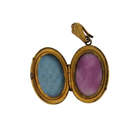 Antique Victorian Gold Filled Oval Locket - image 3