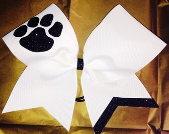 Single color and one mascot bow