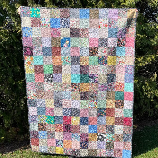 Handmade Scrap quilt, patchwork throw, scrap blanket,