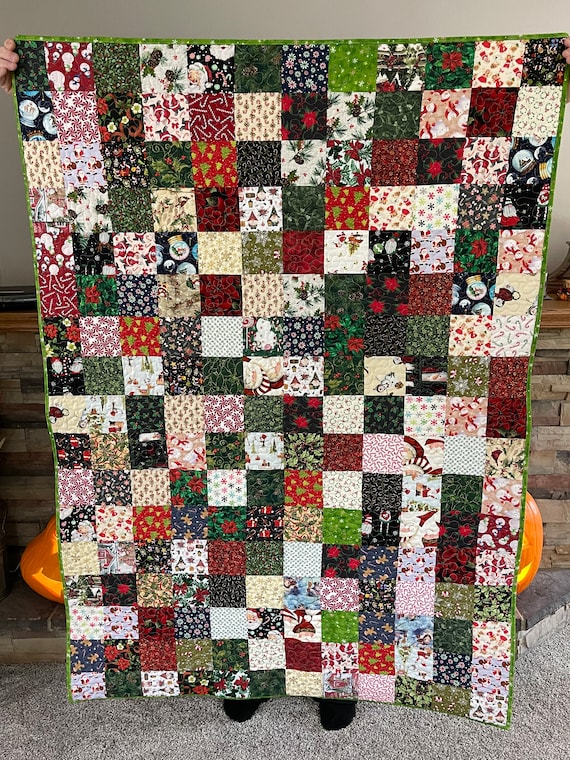 Handmade Christmas Scrap Quilt: Holiday Patchwork Throw Blanket (48x65in