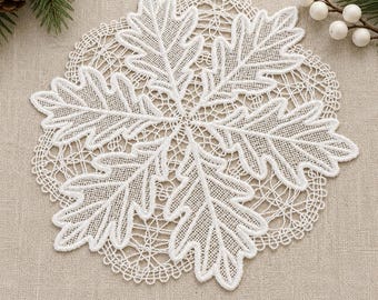 White Oak Leaf Freestanding Lace Doily, Embroidered Fall Table Decor, Embroidered Autumn Doily