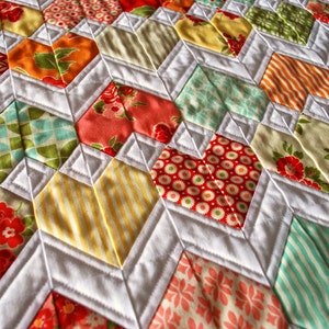 Zigzag Heart Diamond Quilt Pattern PDF ZigZag Love Beginner Friendly and Pre-Cut Friendly. Mini quilt, lap quilt & single bed size. image 4