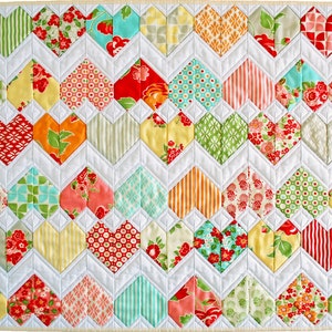 Zigzag Heart Diamond Quilt Pattern (PDF) - &quot;ZigZag Love&quot; - Beginner Friendly and Pre-Cut Friendly. Mini quilt, lap quilt & single bed size.
