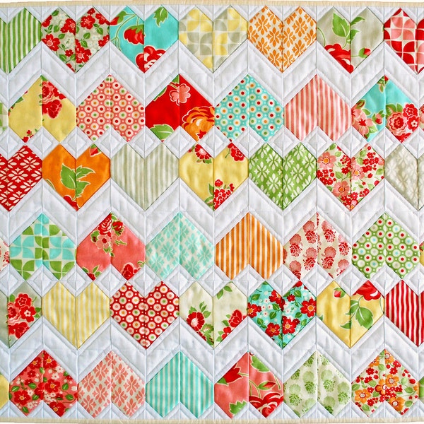 Zigzag Heart Diamond Quilt Pattern (PDF) - "ZigZag Love" - Beginner Friendly and Pre-Cut Friendly. Mini quilt, lap quilt & single bed size.