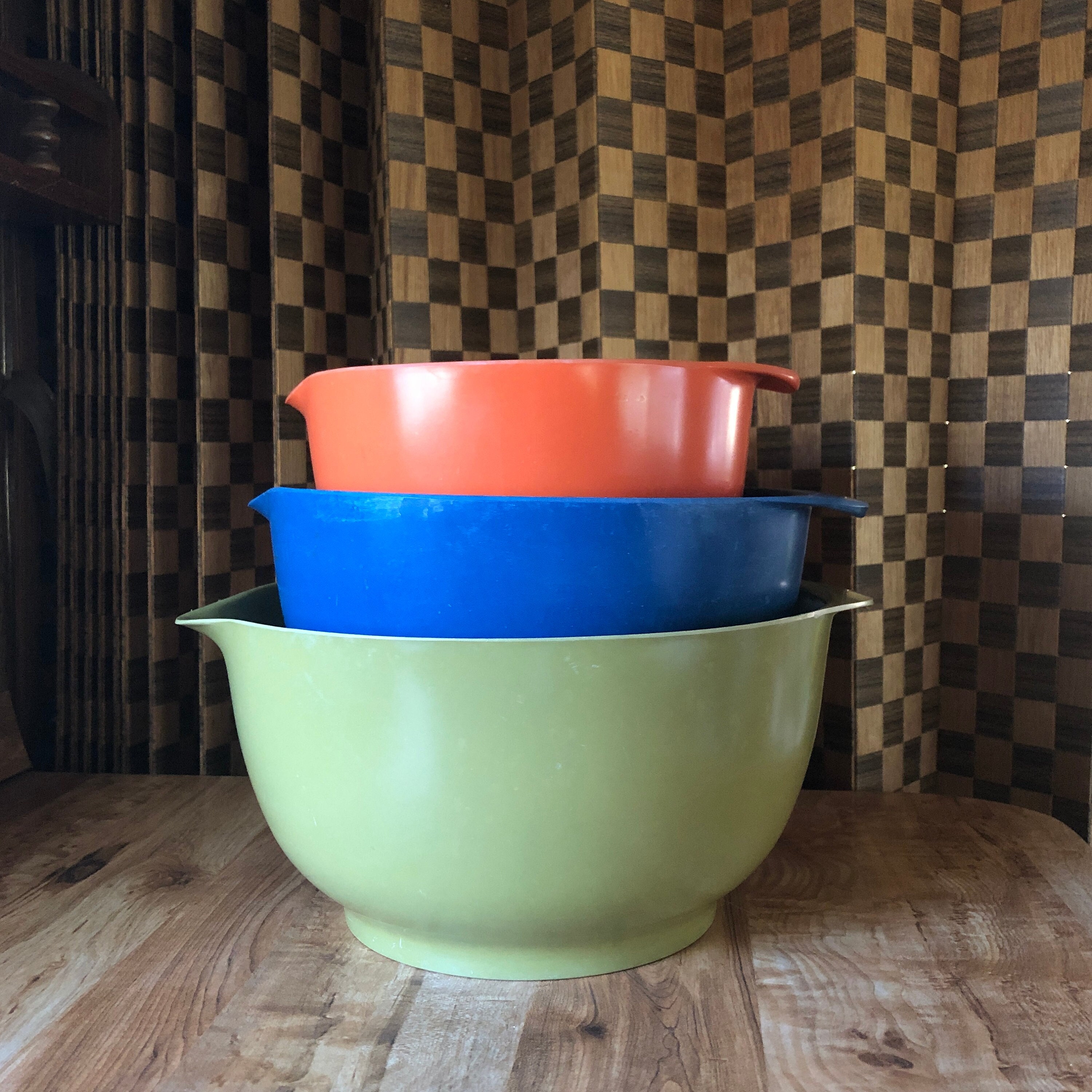 Rubbermaid Bowls 