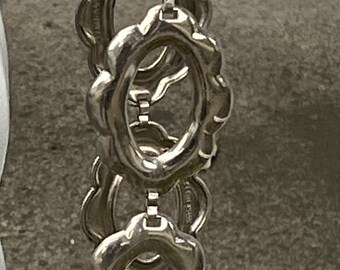 Vintage metal flower chain belt