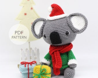 SOLO MODELLO Koala natalizio Amigurumi all'uncinetto, Alfie, modello di peluche in pdf, solo in inglese