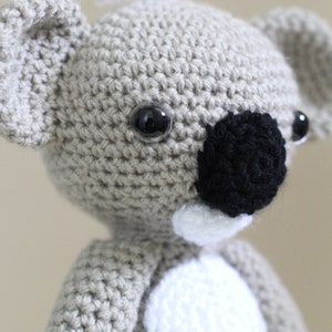 SOLO MODELLO Koala Amigurumi all'uncinetto, Amigurumi carino Koala KC, modello di peluche in pdf, solo in inglese immagine 4