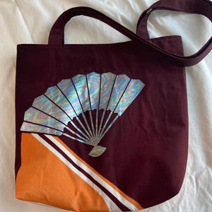 Petit sac fourre-tout.  Sac fourre-tout fait main.  Les fans japonais.  Fabriqué à partir de tissu de kimono recyclé.