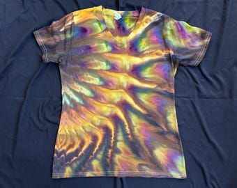XS Ladies V-Neck *see photos for measurements*