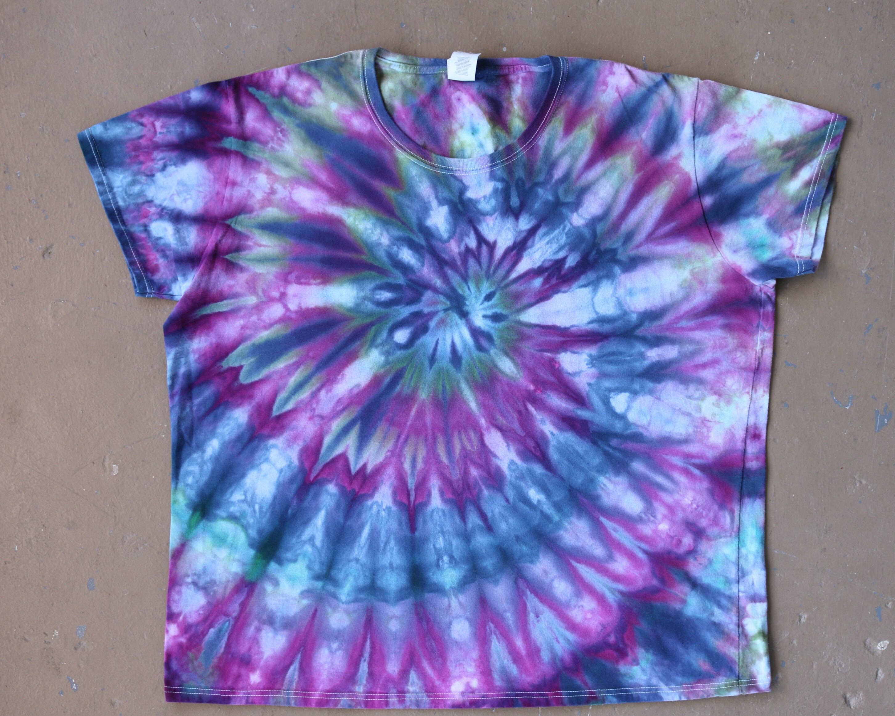 Women's Tie Dye Shirt | 3XL Tie Dye, 3XL T Shirt, Hippie Gift Idea ...