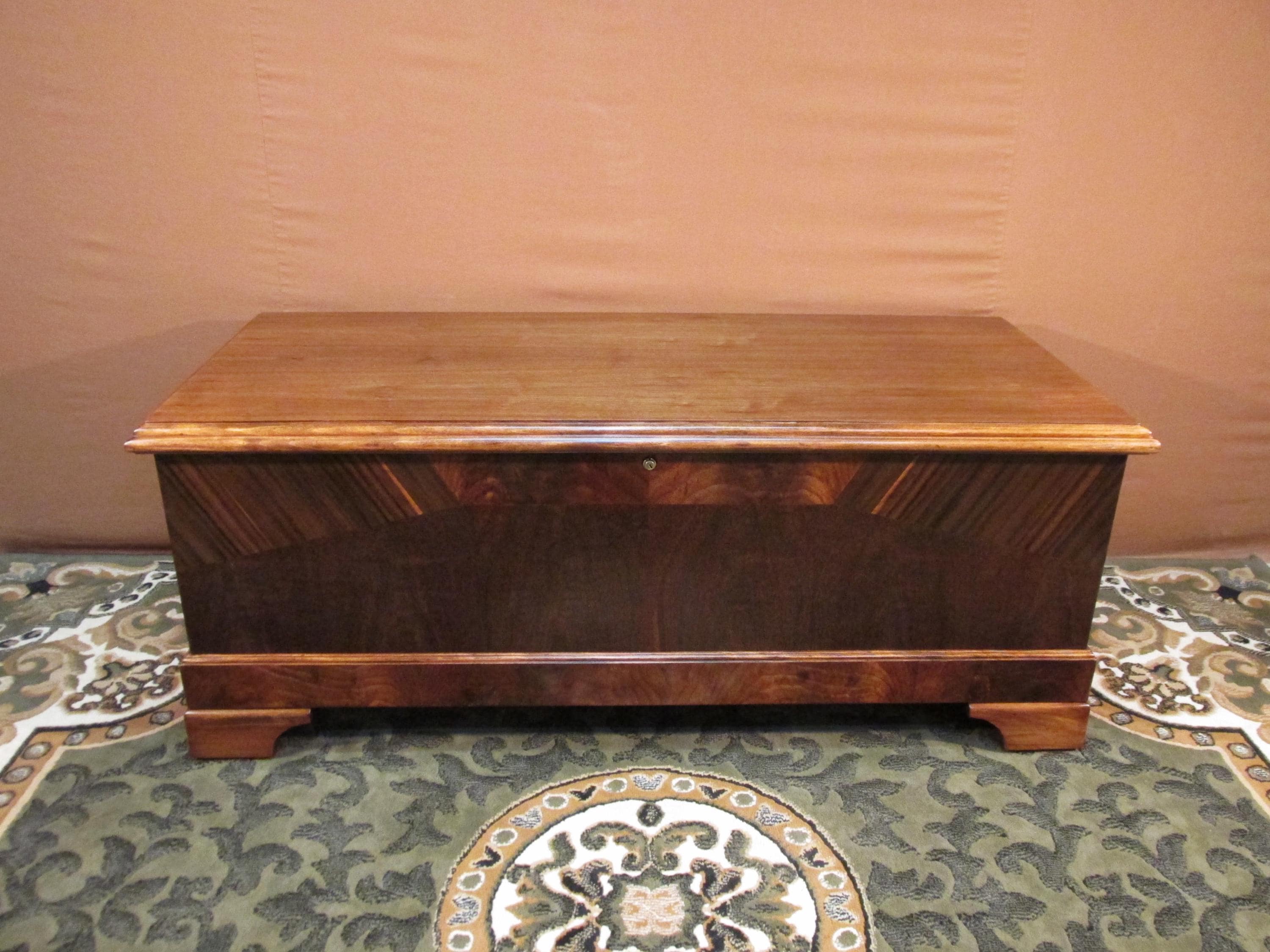Ch-shop 専用ページ Restored 1920's Cedar Chest - by Caswell Runyan - Etsy