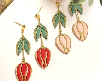 Red tulip earrings, pink tulip earrings, tulip earrings, tulip flowers, flower earrings, flower jew jewelry,