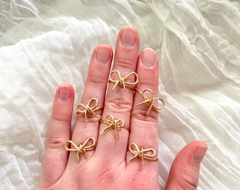 Bow rings, 14k Gold filled rings, handmade rings, dainty rings, dainty jewelry, bow jewelry, gold bow