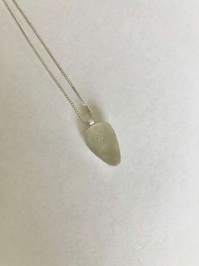 Sapphire Necklace Oracle Reflection