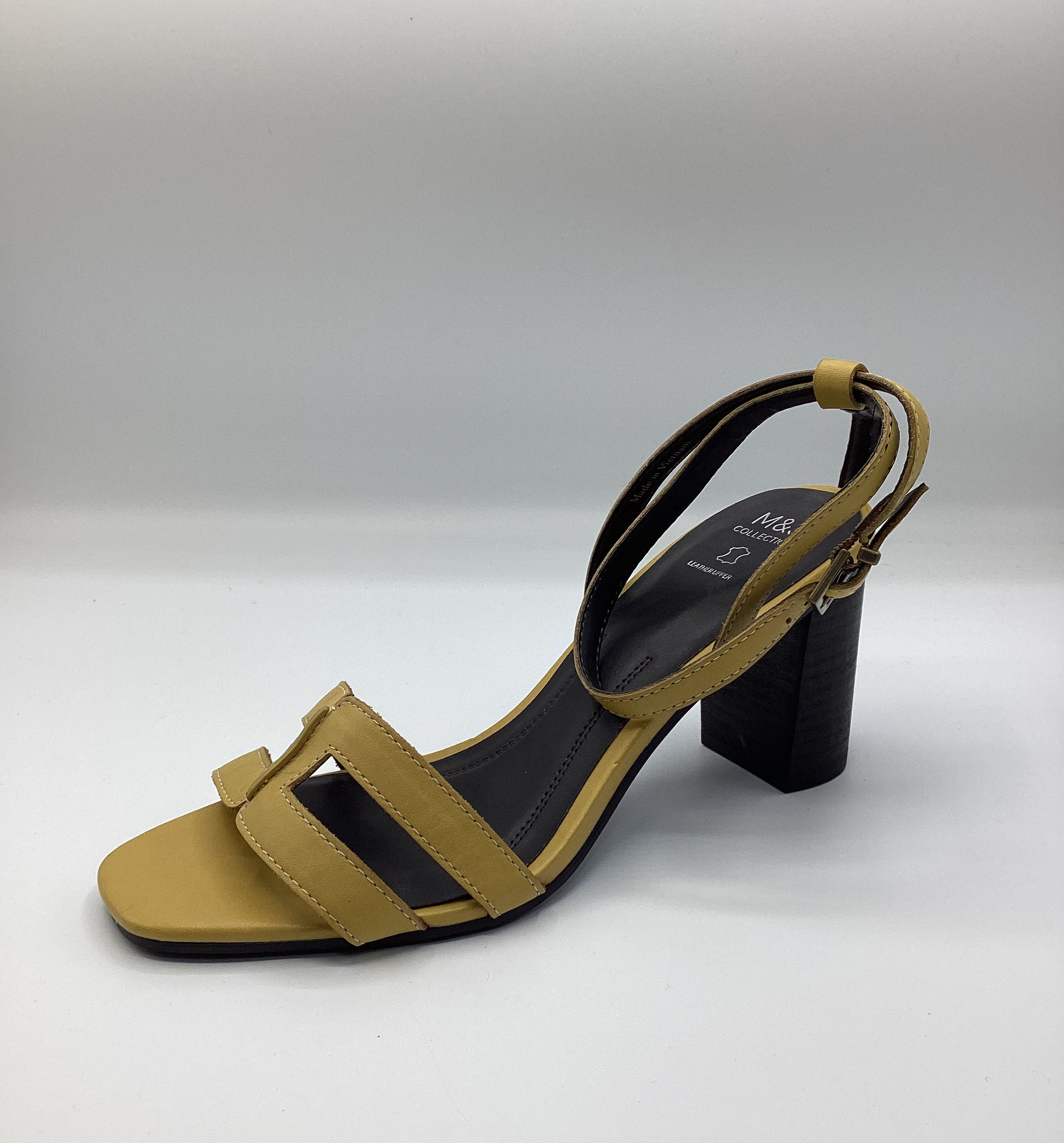 M&s ladies hotsell heeled sandals