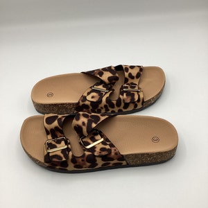 Womens Leopard Print Faux Suede Flat Shoes Sandals Sliders Size 3 4 8 New image 3