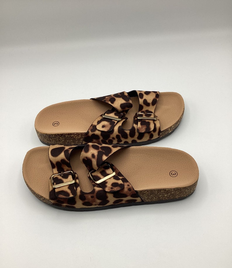 Womens Leopard Print Faux Suede Flat Shoes Sandals Sliders Size 3 4 8 New image 3