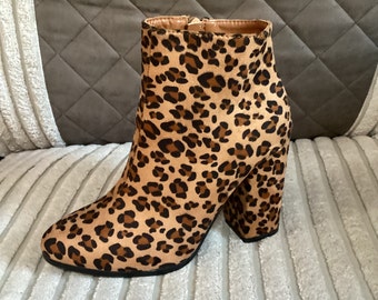 Womens Ladies Leopard Print Mid Heel Winter Shoes Ankle Boots Size UK 3 New Defect