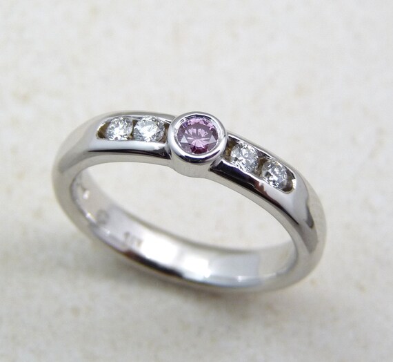 Bague diamant rose, bague dame diamant, bague Diamant rose solitaire, bague or blanc, alliance diamant rose, fiançailles diamant rose lilas