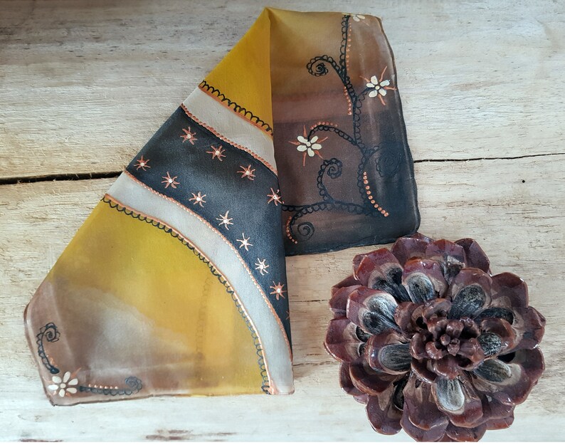 Pocket sqaure in yellow and brown Small idea for men Yellow gift men Groomsmen gift idea Silk pocket square Mens pocket sqaure