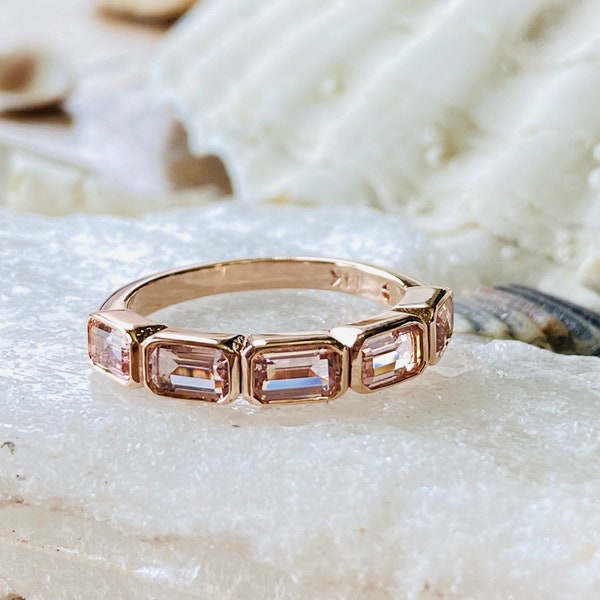 Morganite Ring, Morganite Band, Anniversary Band, 5 Stone Anniversary Band, Gold Bezel Wedding Band, Gold Morganite Ring, Art Deco Ring