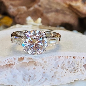 Three Stone Moissanite Engagement Ring, Round and Baguette Engagement Ring, Past Present Future, Moissanite Engagement Ring, 14k/18k/Plat
