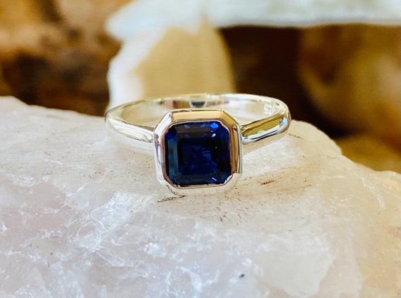 Blue Sapphire And Diamond Halo Engagement Ring #105773 - Seattle Bellevue |  Joseph Jewelry