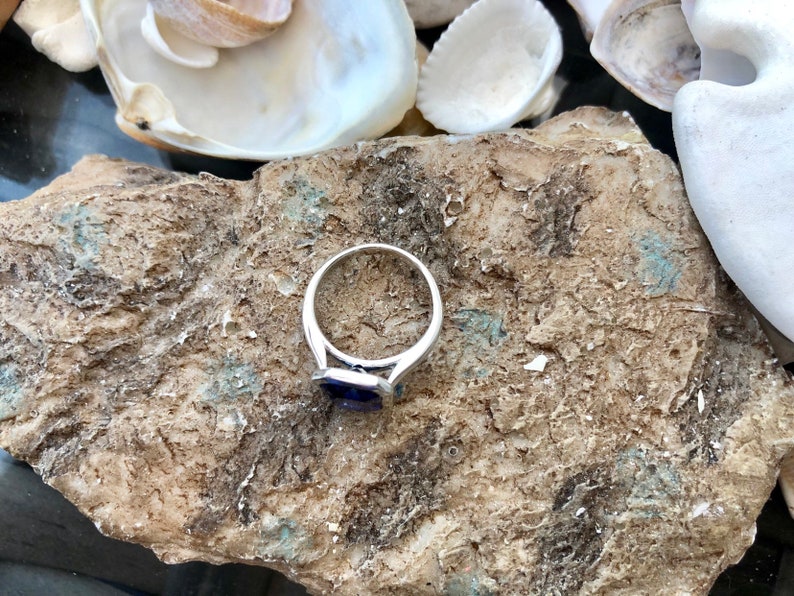 Radiant Cut Sapphire Ring, Sapphire Engagement Ring, Radiant Cut Ring, Sapphire Solitaire Ring,Bezel Set Sapphire Ring, September Birthstone image 4