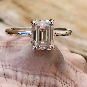 Emerald Cut Moissanite Engagement Ring, Emerald Cut Engagement Ring, Emerald Cut Solitaire, 2.00ct Emerald Cut, Solitaire Engagement Ring