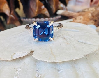 14k Gold Asscher Cut Sapphire Ring, 4.00ct Sapphire Ring, Three Stone Ring, Statement Ring, September Birthstone