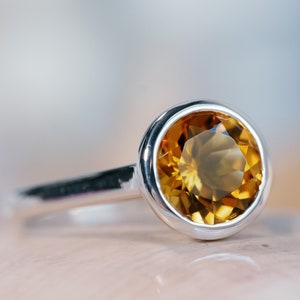 14k Citrine Ring, Yellow Citrine Ring, Citrine Bezel Ring, November Birthstone, Round Citrine Ring, Citrine Engagement Ring, Natural Citrine