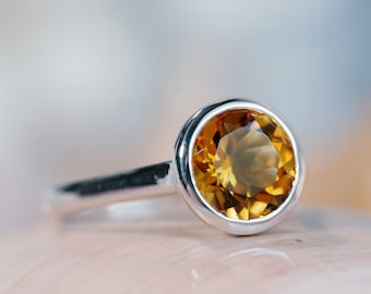 14k Citrine Ring, Yellow Citrine Ring, Citrine Bezel Ring, November Birthstone, Round Citrine Ring, Citrine Engagement Ring, Natural Citrine