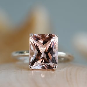 14k Natural Morganite Ring, Morganite Engagement Ring, Gold Morganite Ring, Radiant Cut Morganite Ring, Solitaire Morganite Ring