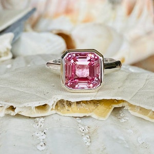 1 Carat Pink Sapphire 6mm Bezel Heart Bracelet .925 Sterling Silver 1 Carat Pink Sapphire 6mm Bezel Heart Bracelet .925 Sterling Silver