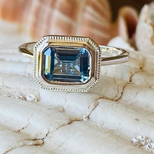 14k Gold Aquamarine Ring, Emerald Cut Aquamarine Ring, Aquamarine Bezel Ring, Silver Aquamarine Ring, Gold Aquamarine Ring