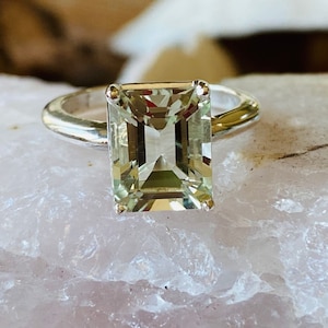 Prasiolite Ring, Gold Prasiolite Ring, Green Amethyst Ring, Emerald Cut Prasiolite Ring, 3.00ct Emerald Cut, Prasiolite Solitaire Ring