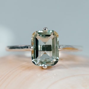 14k Emerald Cut Prasiolite Ring, Green Amethyst Ring, 3.00ct Green Amethyst Ring, Green Amethyst Solitaire Ring, Compass Setting