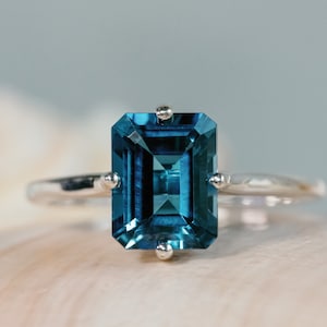 14k London Blue Topaz Ring, Emerald Cut London Blue Topaz, Blue Topaz Solitaire Ring, Compass Setting