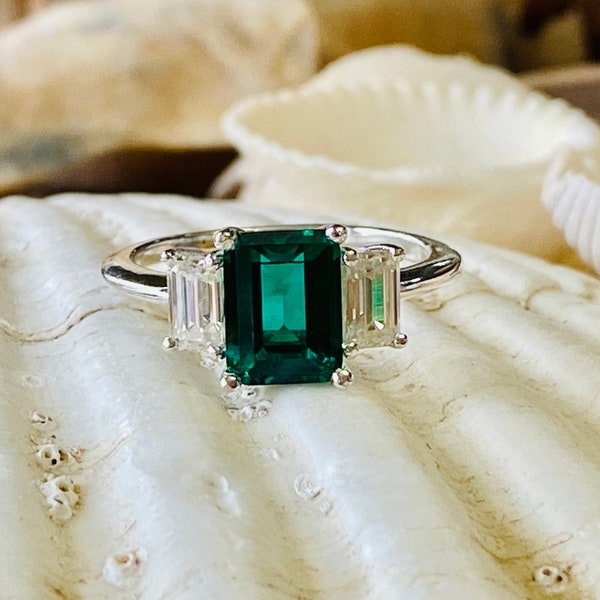 14k Three Stone Emerald Ring, Emerald Engagement Ring, Emerald Cut Green Emerald, Three Stone Ring, Anniversary Ring, May Birthstone