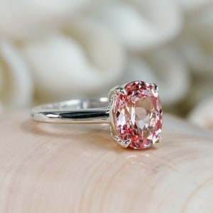 Anillo de zafiro Padparadscha de 14k, anillo de zafiro rosa ovalado, anillo de zafiro rosa de 2,5 qt, anillo solitario de zafiro Padparadscha, ajuste de catedral imagen 7