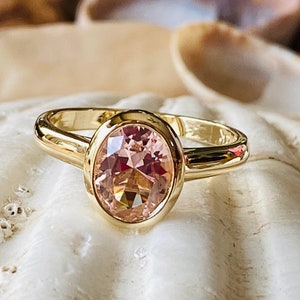 オーバルモルガナイトリング、モルガナイトエンゲージリング、ゴールドモルガナイトリング、ソリティアモルガナイトリング、オーバルソリティアリング